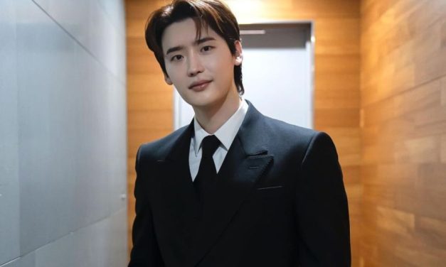 Lee Jong Suk Di Kenal Dengan Bakat Aktingnya Yang Luar Biasa