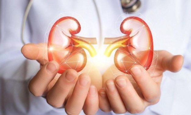 Bau Mulut Yang Mengganggu Mungkin Pertanda Penyakit Ginjal