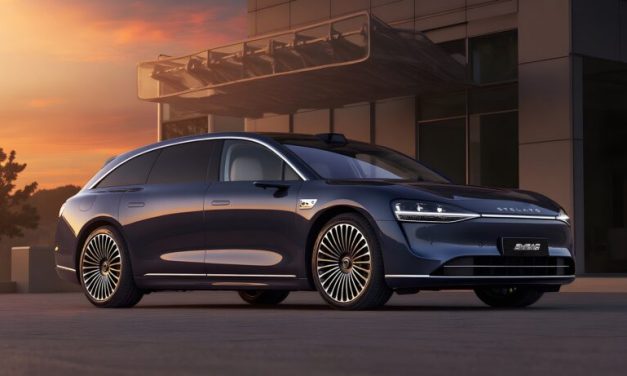 First Look, Stelato S9T, Wagon Paling Canggih