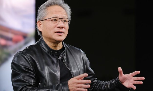 Bos Nvidia: Pilih Bangun AI Sendiri Atau Cuma Jadi Penonton!